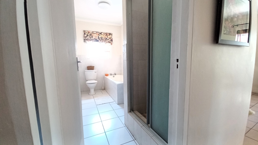 3 Bedroom Property for Sale in Strelitzia Park Eastern Cape